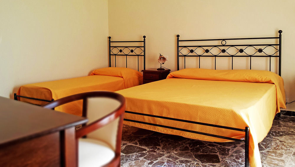 B&B Capo Sant'Alessio Sant'Alessio Siculo Exterior foto